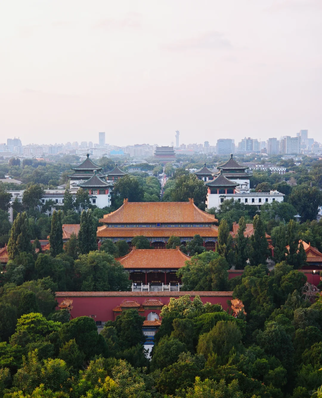 Jingshan Park
